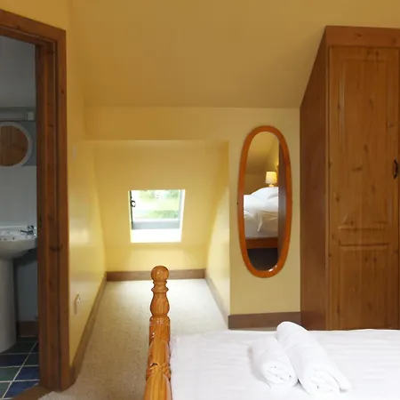 Leitrim Quay - Riverside 1 *